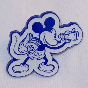 Disney Vacation Club Pin